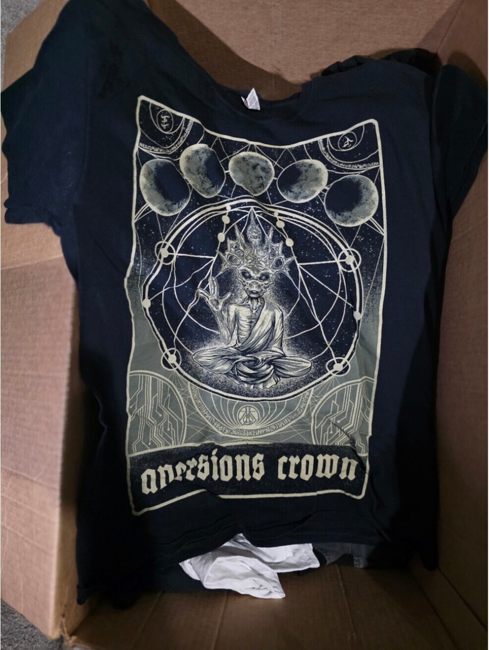 Aversions Crown double sided shirt Size Large